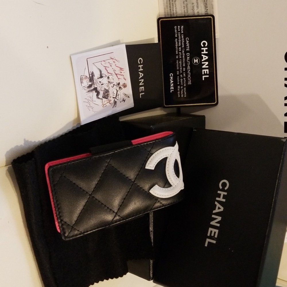 Authentic chanel ipod mini case